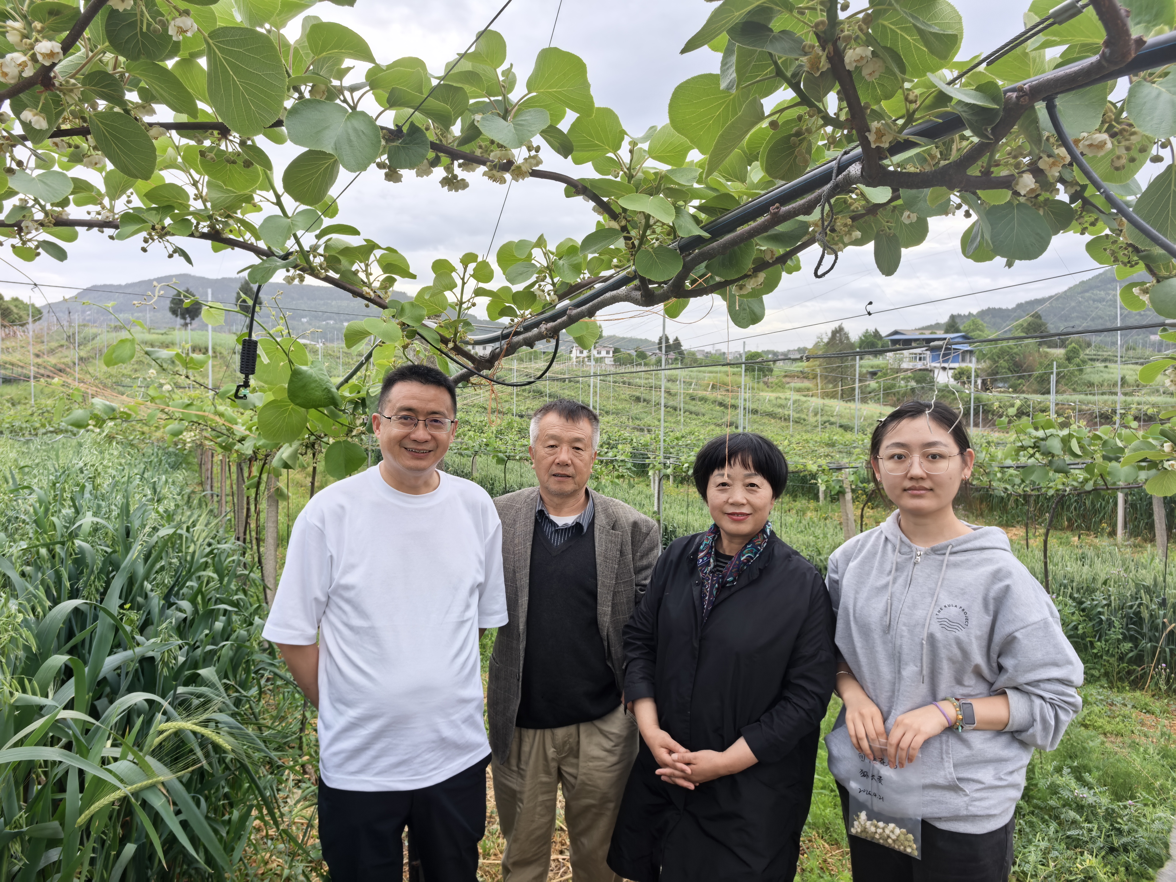 陕西科技大学张羽教授一行.jpg